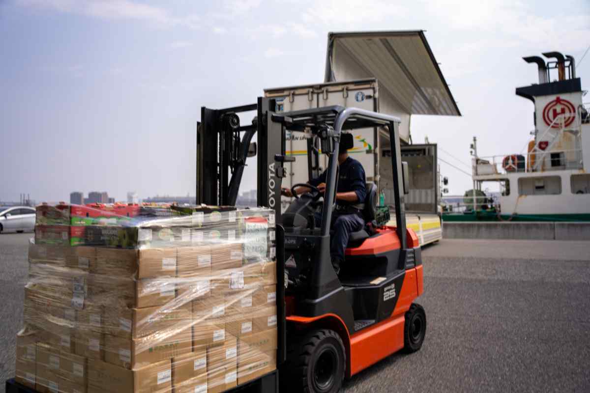 充実した研修体制で安心して挑戦できる物流の荷受作業の仕事